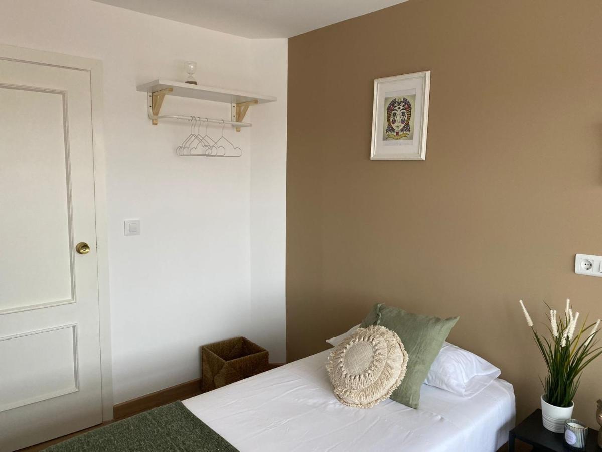 Hostal Pension "Centro" Сантьяго-де-Компостела Екстер'єр фото