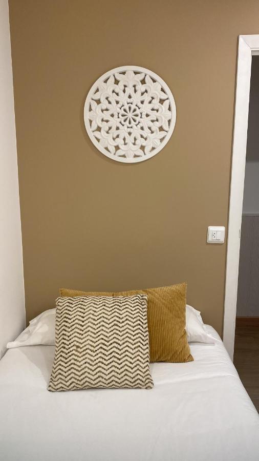 Hostal Pension "Centro" Сантьяго-де-Компостела Екстер'єр фото